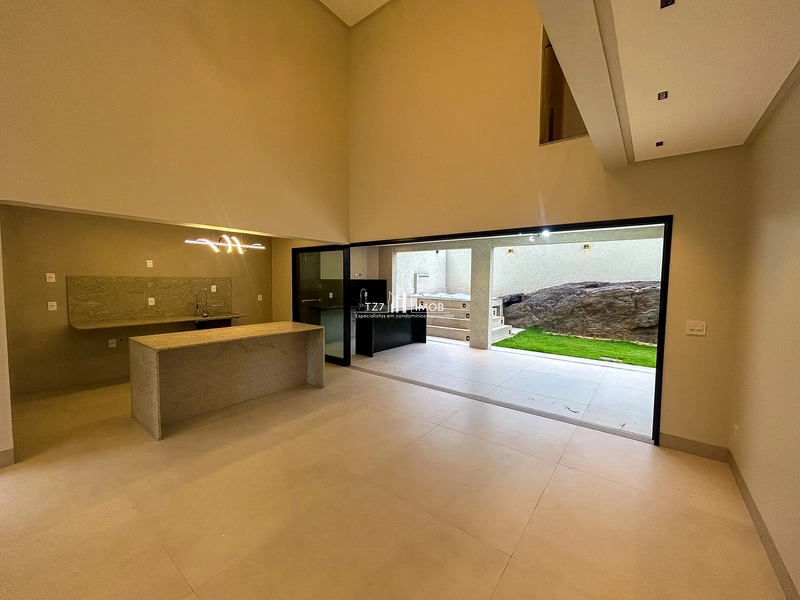 Lindo Sobrado com 4 suítes plenas, incluindo uma suíte master.: 7ª foto da galeria de imagens do imóvel