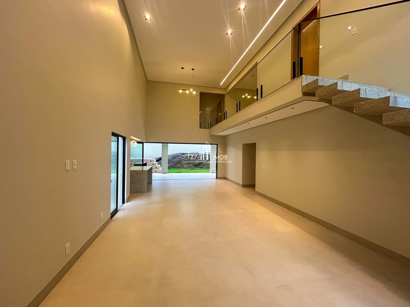 Lindo Sobrado com 4 suítes plenas, incluindo uma suíte master.: 5ª foto da galeria de imagens do imóvel