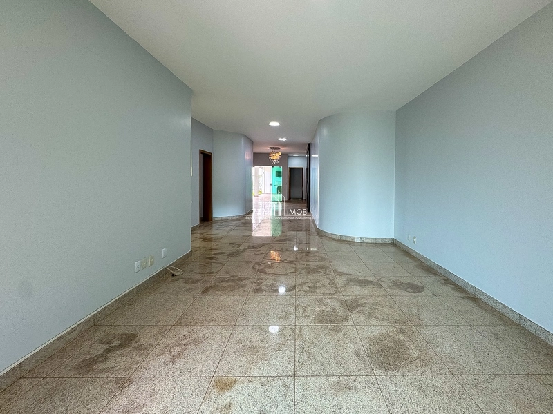 Oportunidade, Casa Térrea com 3 suítes plenas + escritório.: 5ª foto da galeria de imagens do imóvel