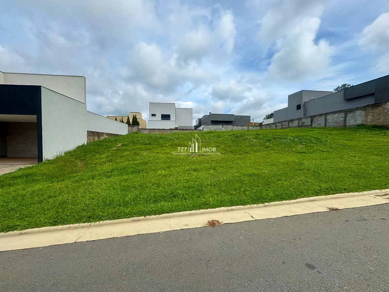 Oportunidade no Jardins Bolonha, lote mais barato do condomínio, Lote: 1ª foto da galeria de imagens do imóvel