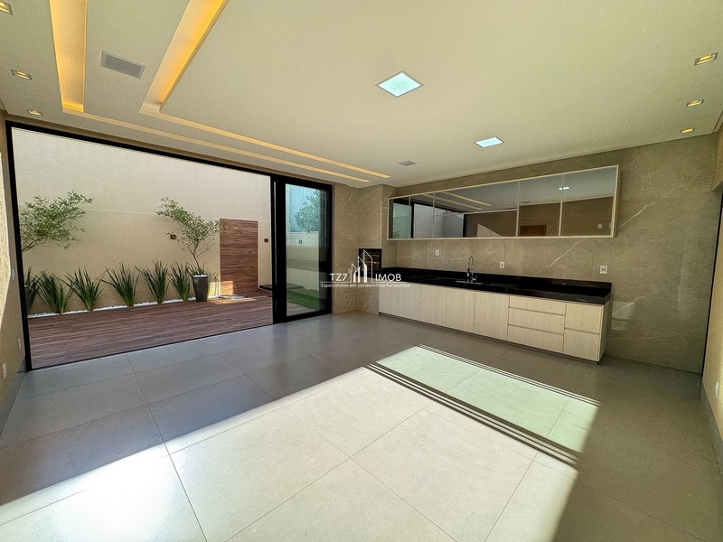 Casa Térrea com 4 Suítes no Jardim Veneza Projeto impecável: 11ª foto da galeria de imagens do imóvel