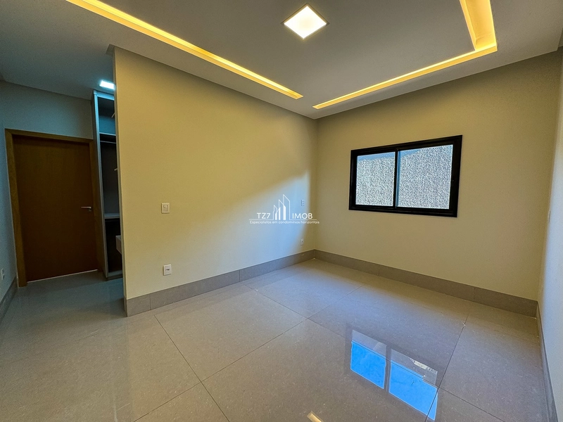 Casa Térrea com 4 Suítes no Jardim Veneza Projeto impecável: 21ª foto da galeria de imagens do imóvel