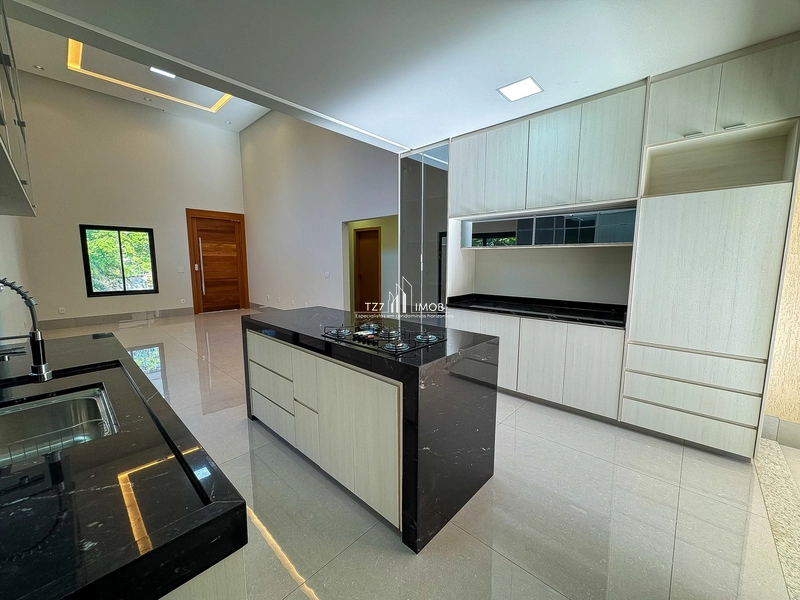 Casa Térrea com 4 Suítes no Jardim Veneza Projeto impecável: 10ª foto da galeria de imagens do imóvel