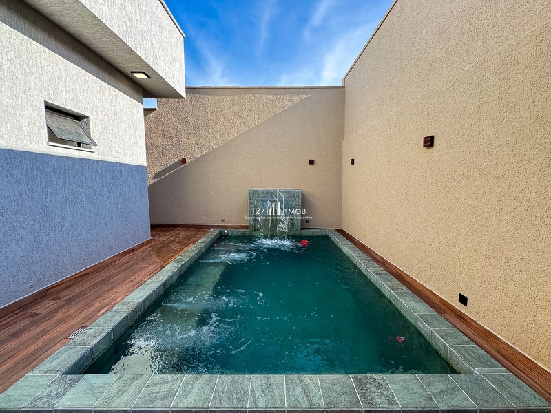 Casa Térrea com 4 Suítes no Jardim Veneza Projeto impecável: 19ª foto da galeria de imagens do imóvel