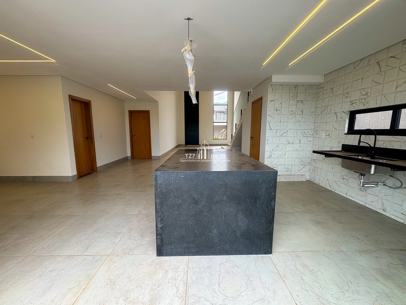 Sobrado com 4 suítes plenas, incluindo uma suíte master incrível: 11ª foto da galeria de imagens do imóvel