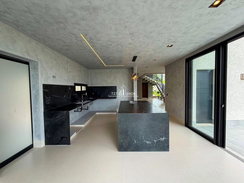 Triplex de Alto Padrão à Venda – Jardins Bolonha: 8ª foto da galeria de imagens do imóvel