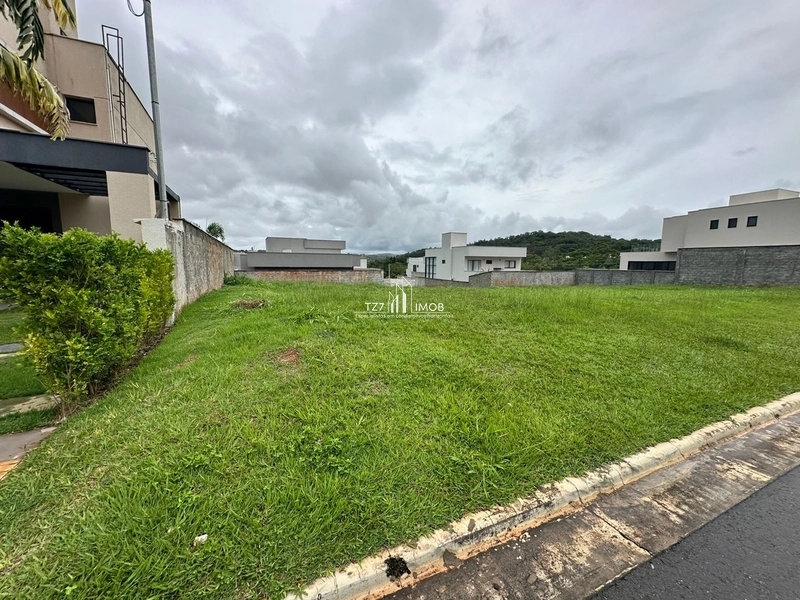 Lote em oportunidade no Jardins Porto - com 307,60m² - R$ 230.000,00: 2ª foto da galeria de imagens do imóvel