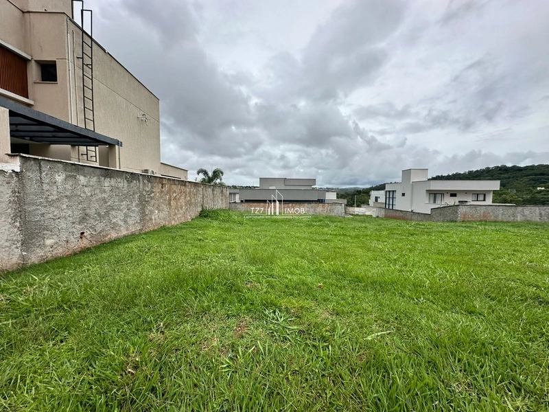 Lote em oportunidade no Jardins Porto - com 307,60m² - R$ 230.000,00: 4ª foto da galeria de imagens do imóvel