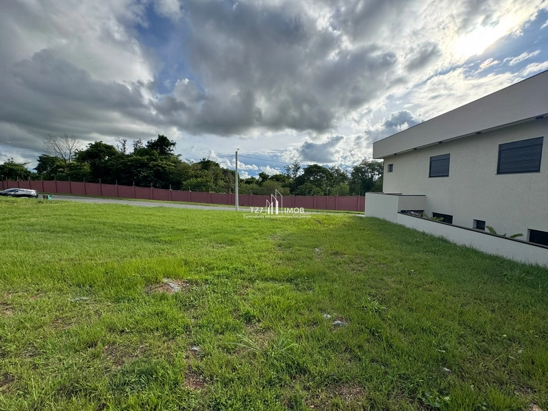Lote Jardins Capri, sem vizinho de frente, com 315,00 m² - Quitado: 4ª foto da galeria de imagens do imóvel