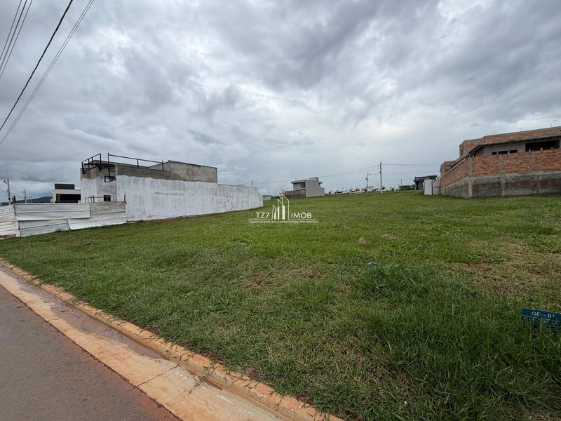 Lote Condomínio Jardins Parma,  com 276,4 m² - Quitado e Registrado.: 4ª foto da galeria de imagens do imóvel