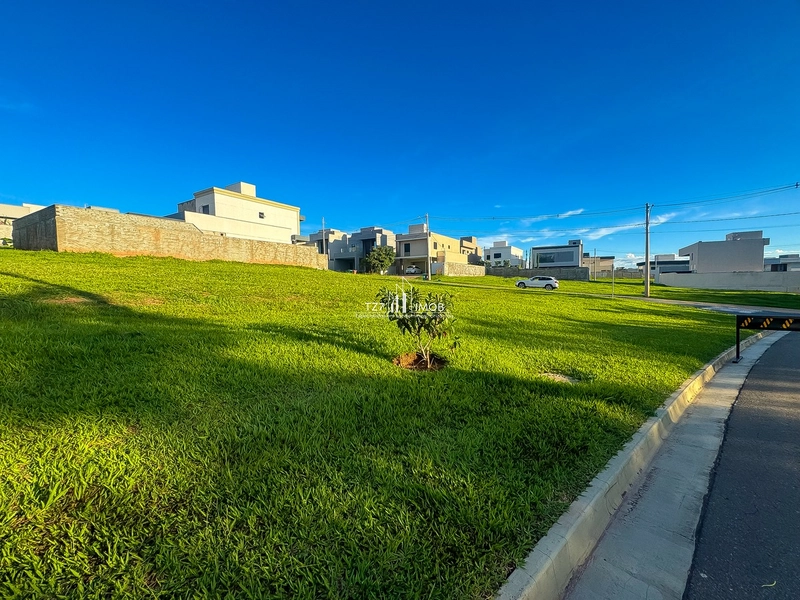 Lote de esquina, plano Jardins Bolonha - Lote com 355,74m²: 6ª foto da galeria de imagens do imóvel