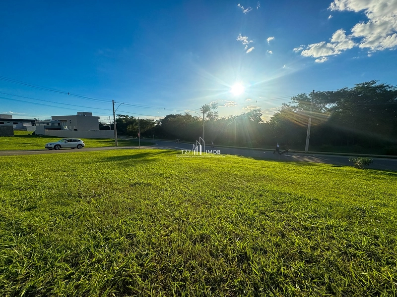Lote de esquina, plano Jardins Bolonha - Lote com 355,74m²: 4ª foto da galeria de imagens do imóvel