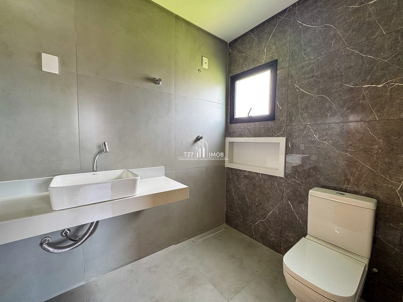 Sobrado com 4 suítes plenas, incluindo uma master.: 28ª foto da galeria de imagens do imóvel