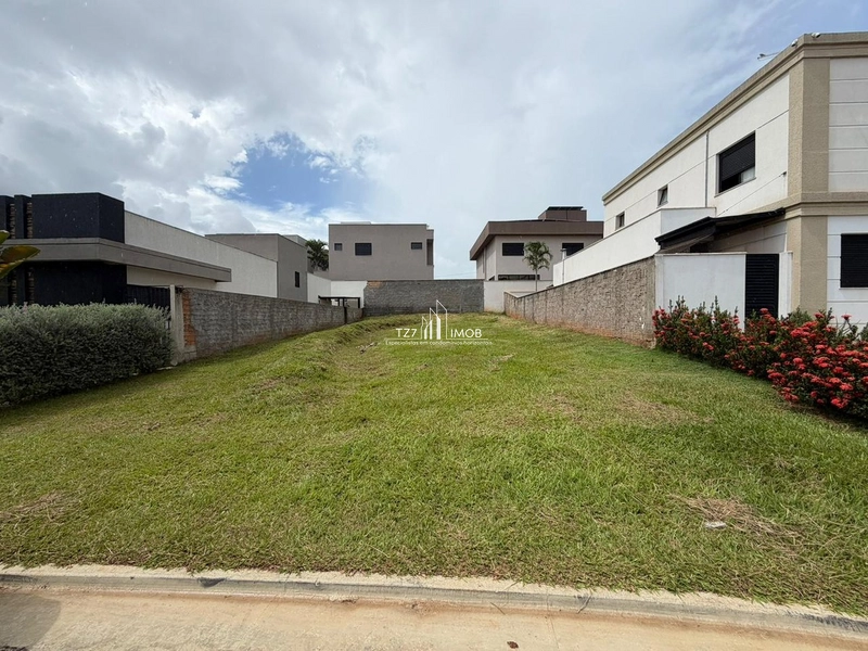 Lote Plano no Jardins Bolonha.