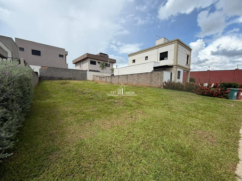 Lote Plano no Jardins Bolonha.: 3ª foto da galeria de imagens do imóvel