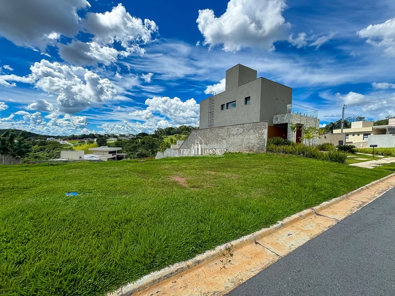 Lote no Jardins Barcelona, Vista definitiva, Quitado e Registrado.: 2ª foto da galeria de imagens do imóvel