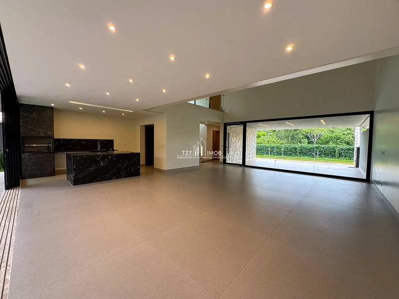 Sobrado com 4 suítes plenas, incluindo uma máster com closet.: 8ª foto da galeria de imagens do imóvel