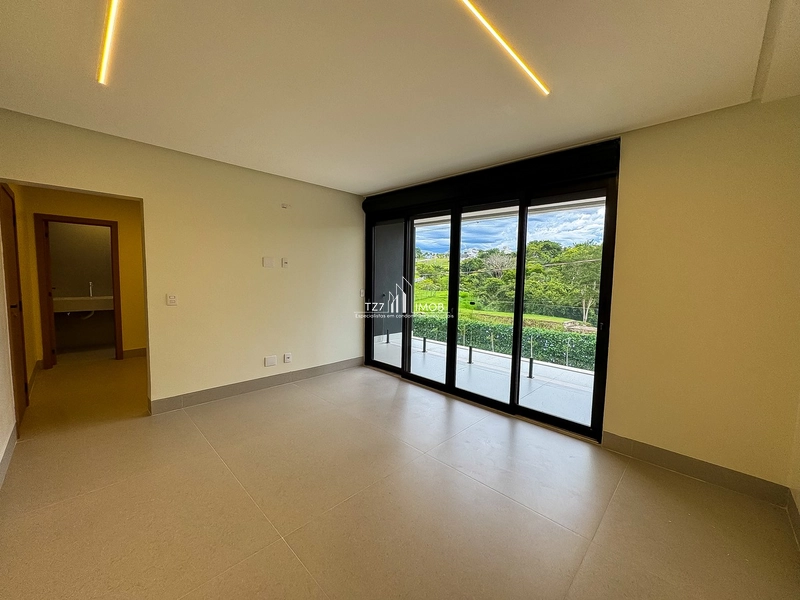 Sobrado com 4 suítes plenas, incluindo uma máster com closet.: 30ª foto da galeria de imagens do imóvel