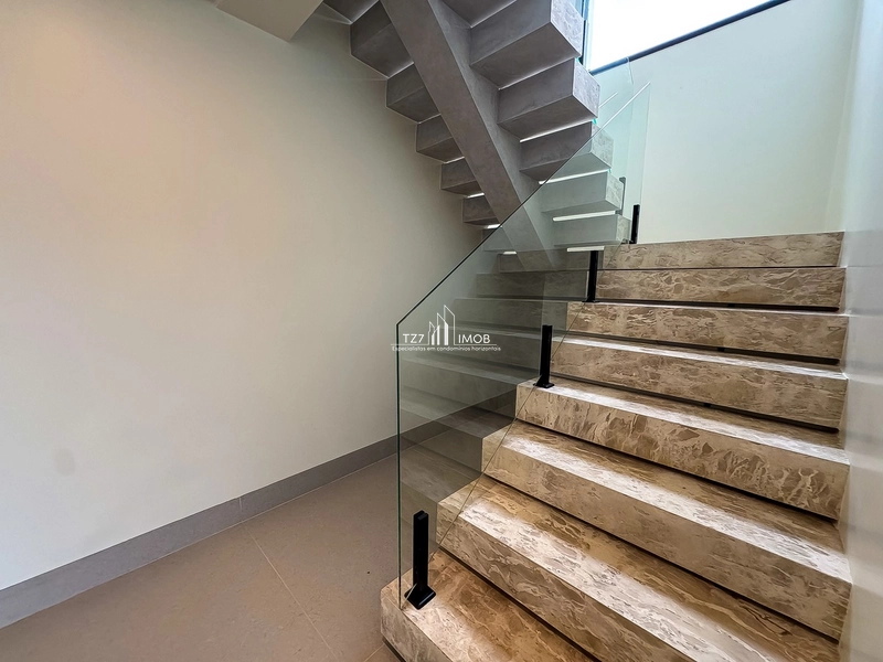 Sobrado com 4 suítes plenas, incluindo uma máster com closet.: 19ª foto da galeria de imagens do imóvel