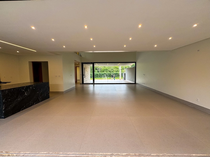 Sobrado com 4 suítes plenas, incluindo uma máster com closet.: 9ª foto da galeria de imagens do imóvel