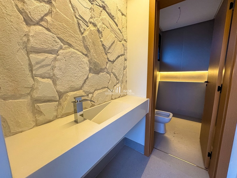 Sobrado com 4 suítes plenas, incluindo uma máster com closet.: 17ª foto da galeria de imagens do imóvel