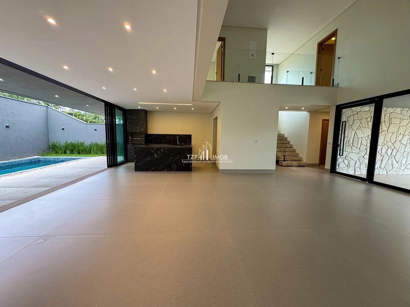 Sobrado com 4 suítes plenas, incluindo uma máster com closet.: 7ª foto da galeria de imagens do imóvel