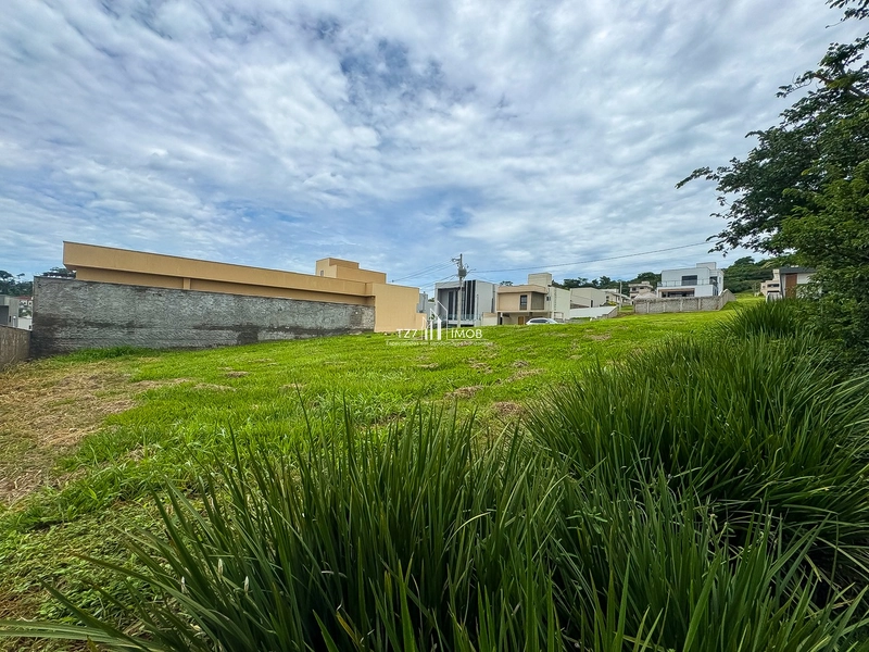 Oportunidade Jardins Nápoles - Lote ao lado da passarela de pedestre.: 5ª foto da galeria de imagens do imóvel