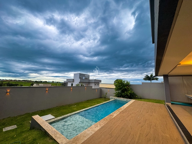 Casa Subtérrea com 4 Quartos sendo 2 suítes  + 1 home office.: 44ª foto da galeria de imagens do imóvel