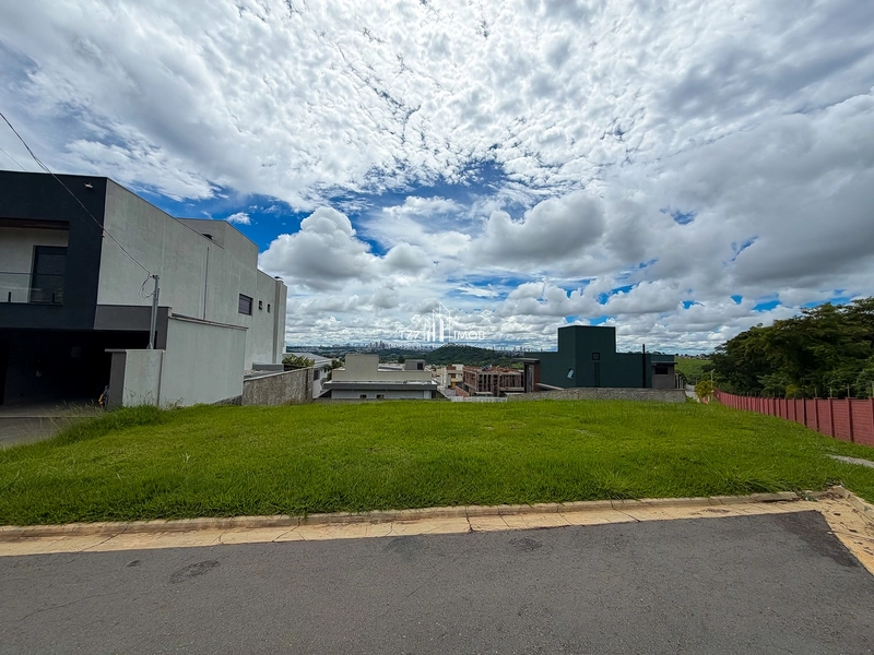 Lote Quitado com 593,08 m² – Jardins Barcelona.