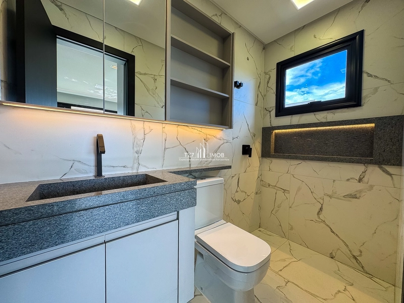 Sobrado com 4 suítes plenas, incluindo uma térrea e uma master...: 24ª foto da galeria de imagens do imóvel