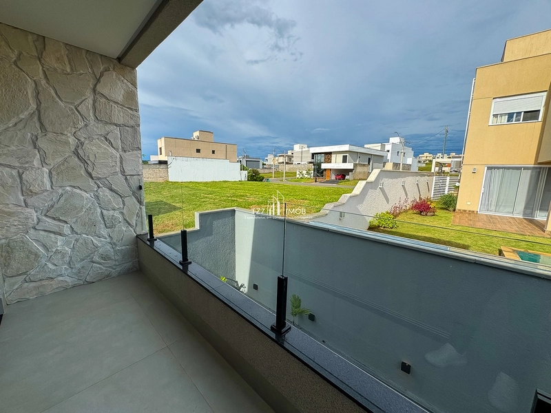 Sobrado com 4 suítes plenas, incluindo uma térrea e uma master...: 30ª foto da galeria de imagens do imóvel