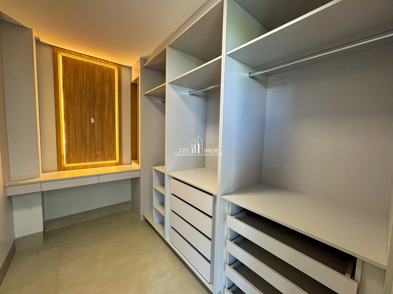 Sobrado com 4 suítes plenas, incluindo uma térrea e uma master...: 31ª foto da galeria de imagens do imóvel