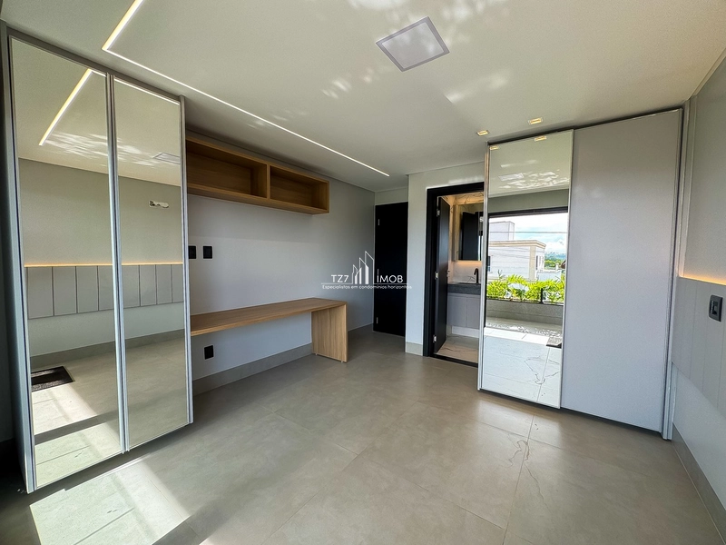 Sobrado com 4 suítes plenas, incluindo uma térrea e uma master...: 22ª foto da galeria de imagens do imóvel