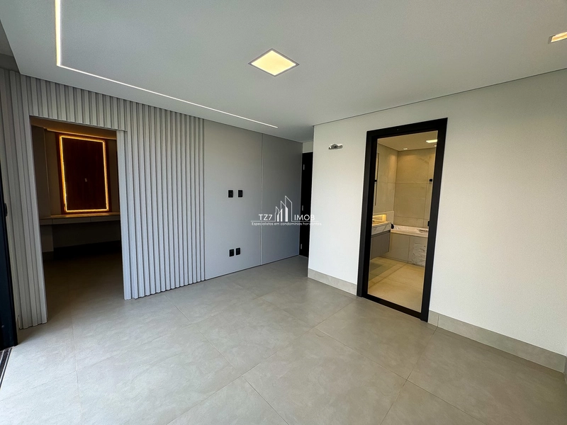 Sobrado com 4 suítes plenas, incluindo uma térrea e uma master...: 29ª foto da galeria de imagens do imóvel