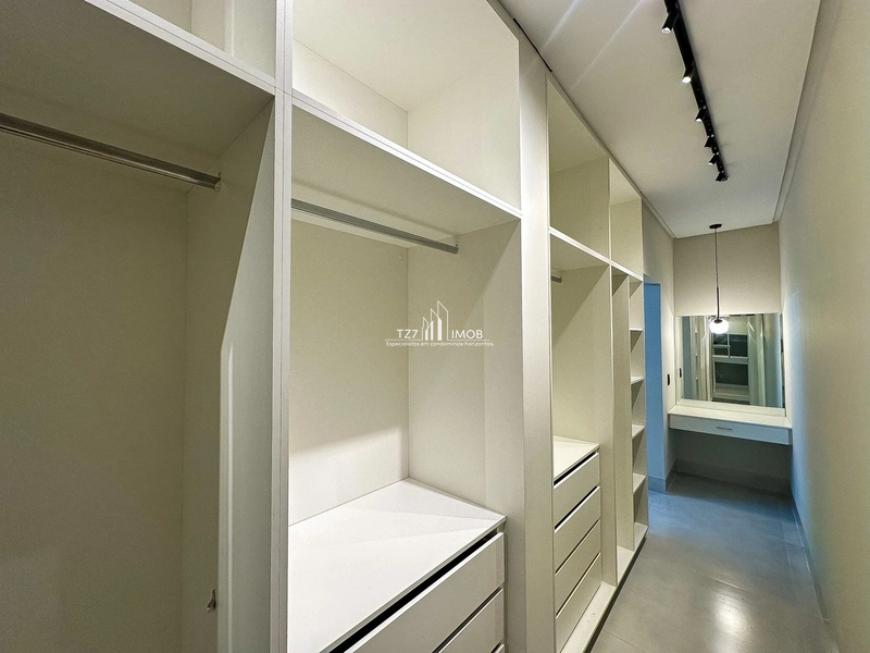 Linda Casa Térrea localizada no Jardins Bolonha, com 3 suítes plenas.: 22ª foto da galeria de imagens do imóvel