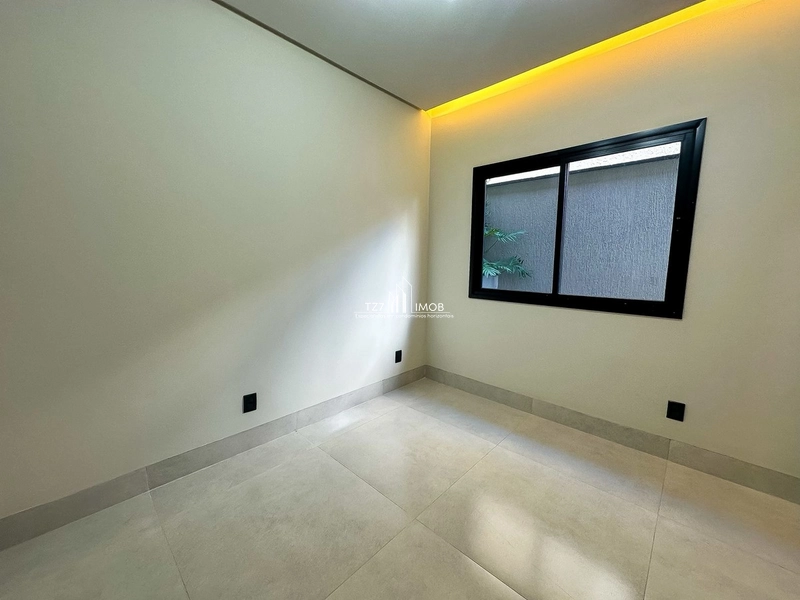 Linda Casa Térrea localizada no Jardins Bolonha, com 3 suítes plenas.: 21ª foto da galeria de imagens do imóvel