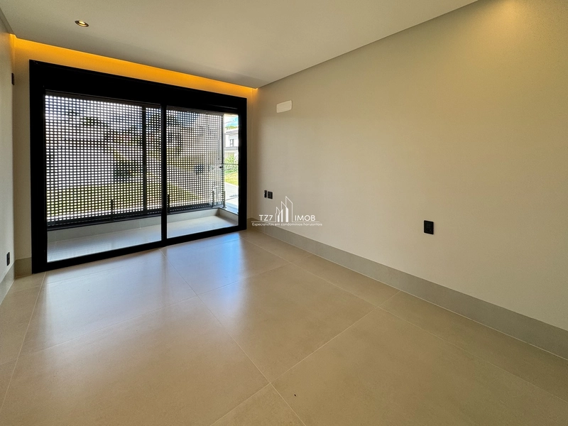 Casa com 6 quartos, sendo 4 suítes plenas.: 32ª foto da galeria de imagens do imóvel