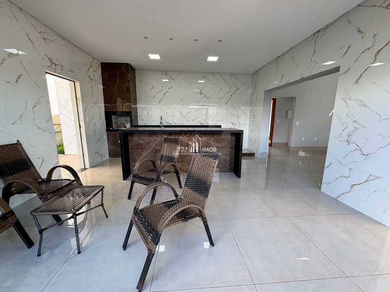 Casa Térrea de esquina, com 3 Suítes Plenas.: 7ª foto da galeria de imagens do imóvel