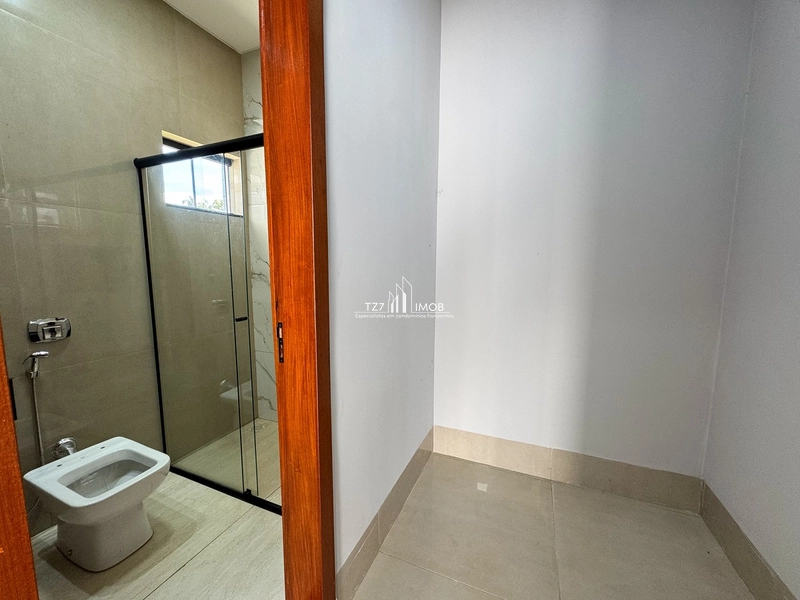 Casa Térrea de esquina, com 3 Suítes Plenas.: 15ª foto da galeria de imagens do imóvel