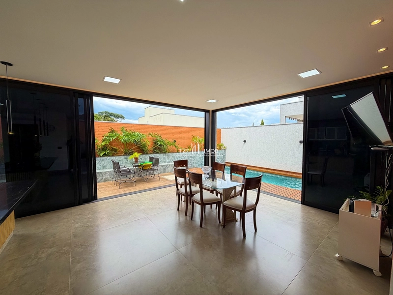 Casa Térrea com 3 Suítes Plenas + Home Office, Semi Mobiliada.: 10ª foto da galeria de imagens do imóvel