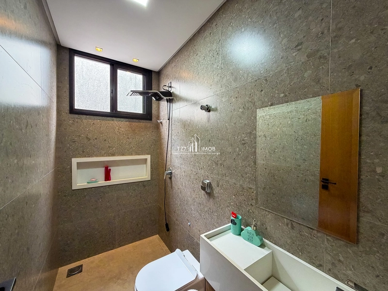 Casa Térrea com 3 Suítes Plenas + Home Office, Semi Mobiliada.: 18ª foto da galeria de imagens do imóvel