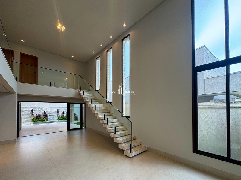 Sobrado no Jardins Bolonha, Senador Canedo, com 3  suítes plenas.: 4ª foto da galeria de imagens do imóvel