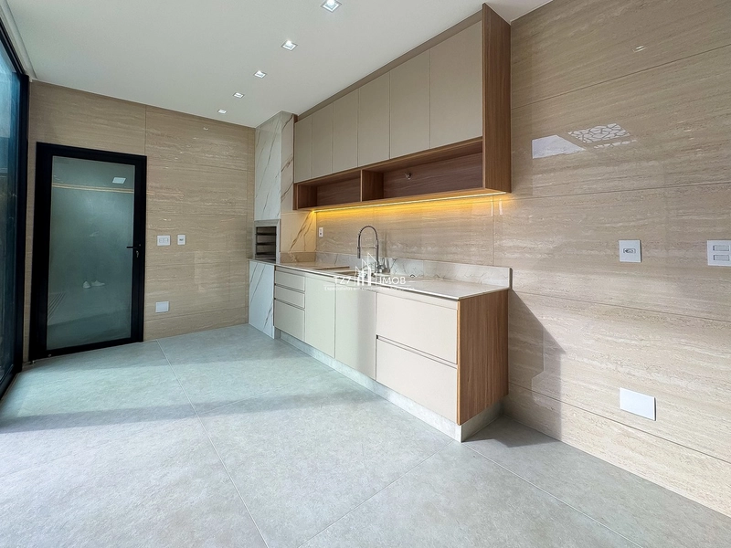 Casa térrea com 3 suítes plenas, sendo uma master.: 11ª foto da galeria de imagens do imóvel