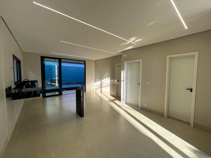 Lindo Sobrado localizado no Jardins Capri – 3 suítes plenas.: 5ª foto da galeria de imagens do imóvel