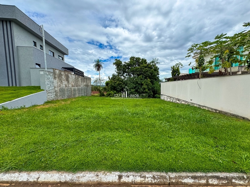 Lote em oportunidade no Condomínio Vale Verde, com 406,75 m²,: 2ª foto da galeria de imagens do imóvel