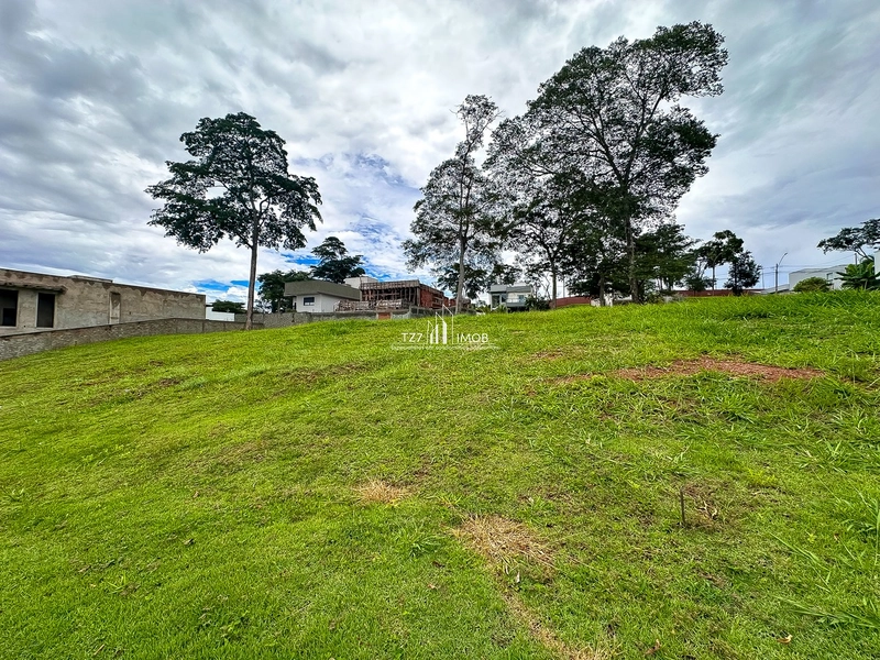 Lote em oportunidade no Condomínio Vale Verde, com 400,69 m²: 1ª foto da galeria de imagens do imóvel