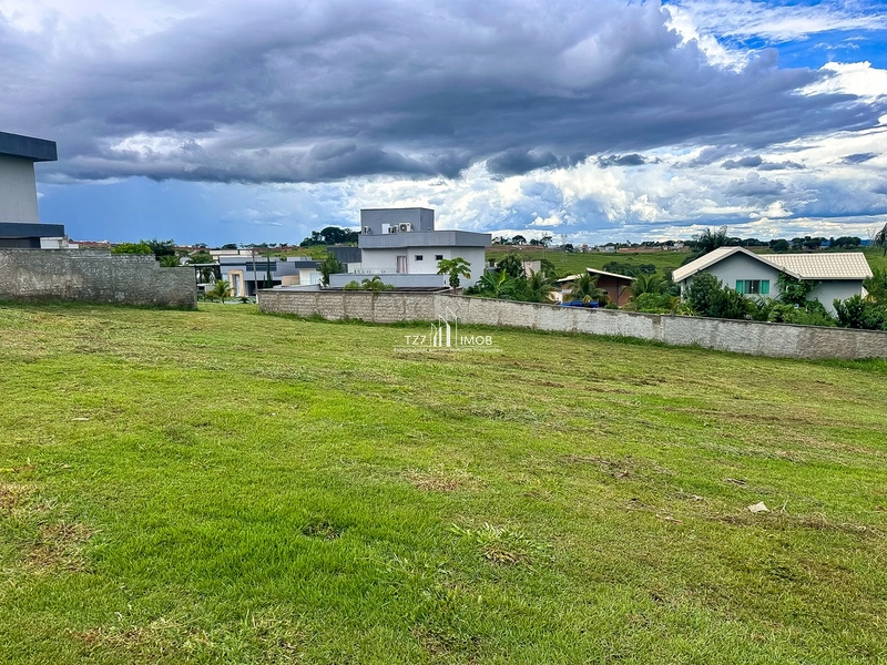 Lote em oportunidade no Condomínio Vale Verde, com 396,73 m²: 3ª foto da galeria de imagens do imóvel