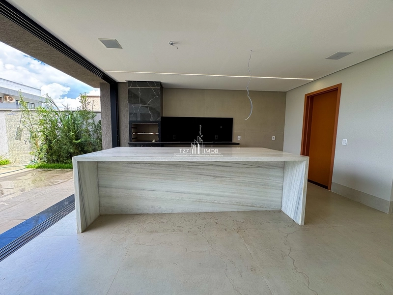 Sobrado com 4 suítes plenas, sendo 1 suíte no térreo e 1 suíte master.: 7ª foto da galeria de imagens do imóvel