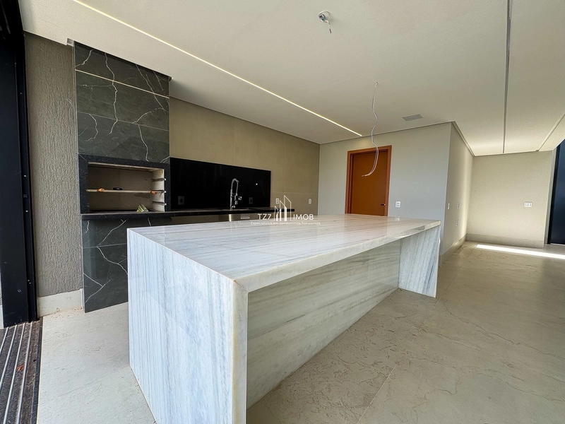 Sobrado com 4 suítes plenas, sendo 1 suíte no térreo e 1 suíte master.: 8ª foto da galeria de imagens do imóvel