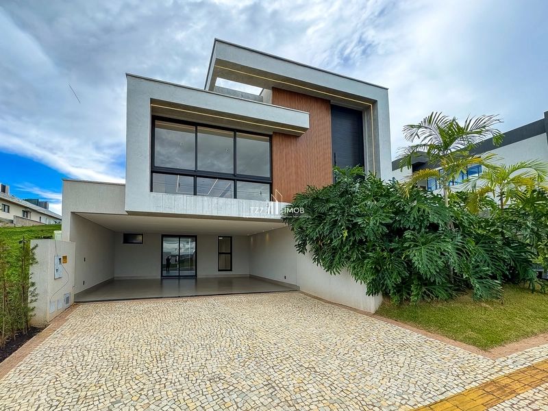 Casa no Condomínio Jardins Nápoles com 5 quartos, sendo 3 suítes.: 2ª foto da galeria de imagens do imóvel